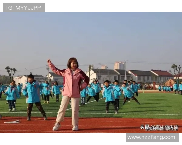 陈丽专访:从绿茵场到人生舞台的足球旅程回顾与感悟 陈丽专访:从绿茵场到人生舞台的足球旅程回顾与感悟